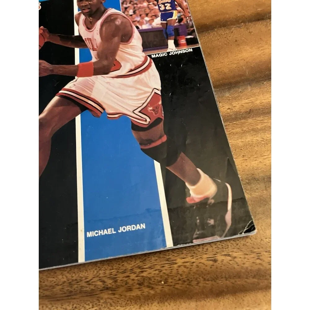 RARE 1989-90 PETERSEN'S PREVIEW PRO BASKETBALL MICHAEL JORDAN - Picture 3 of 10
